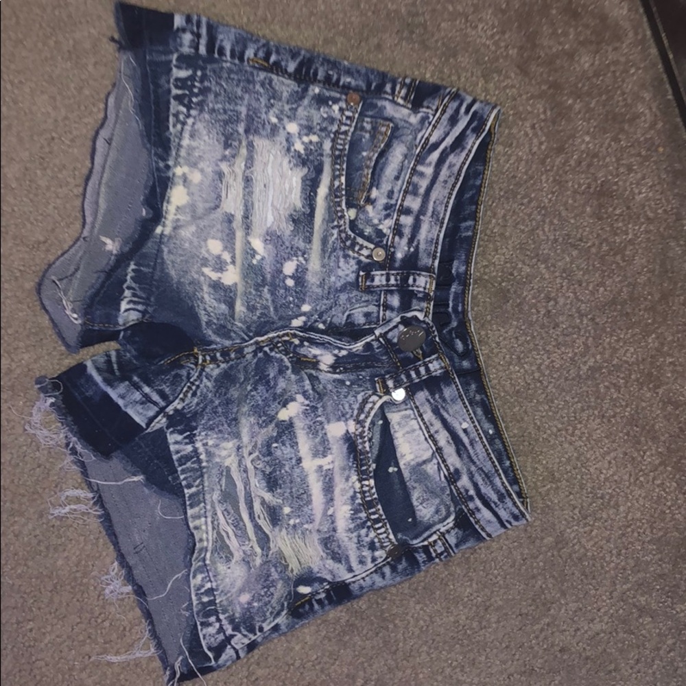 rue21 ripped jean shorts